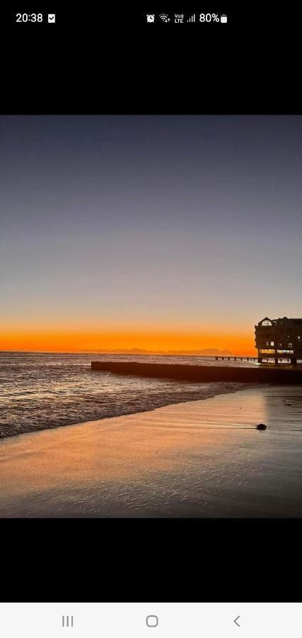 Strand Sea Breeze Cape Town Luaran gambar
